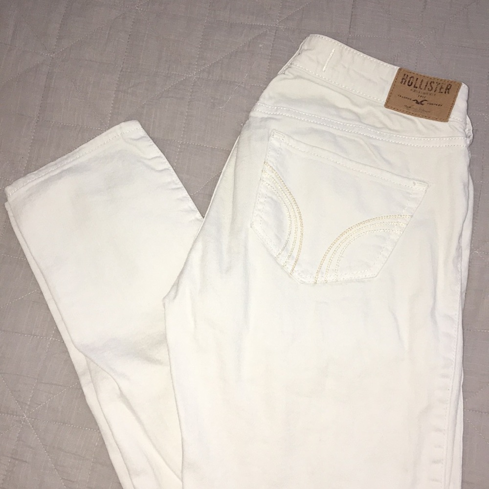 Hollister Skinny Jeans - Read Description